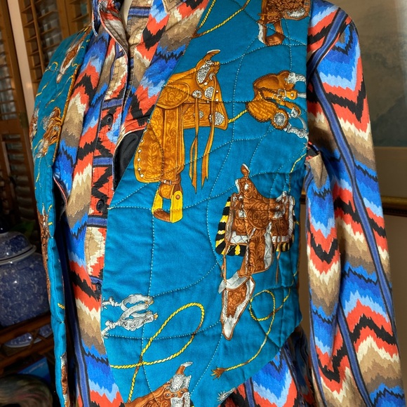 Horse saddle teal quilted vest - Picture 2 of 5